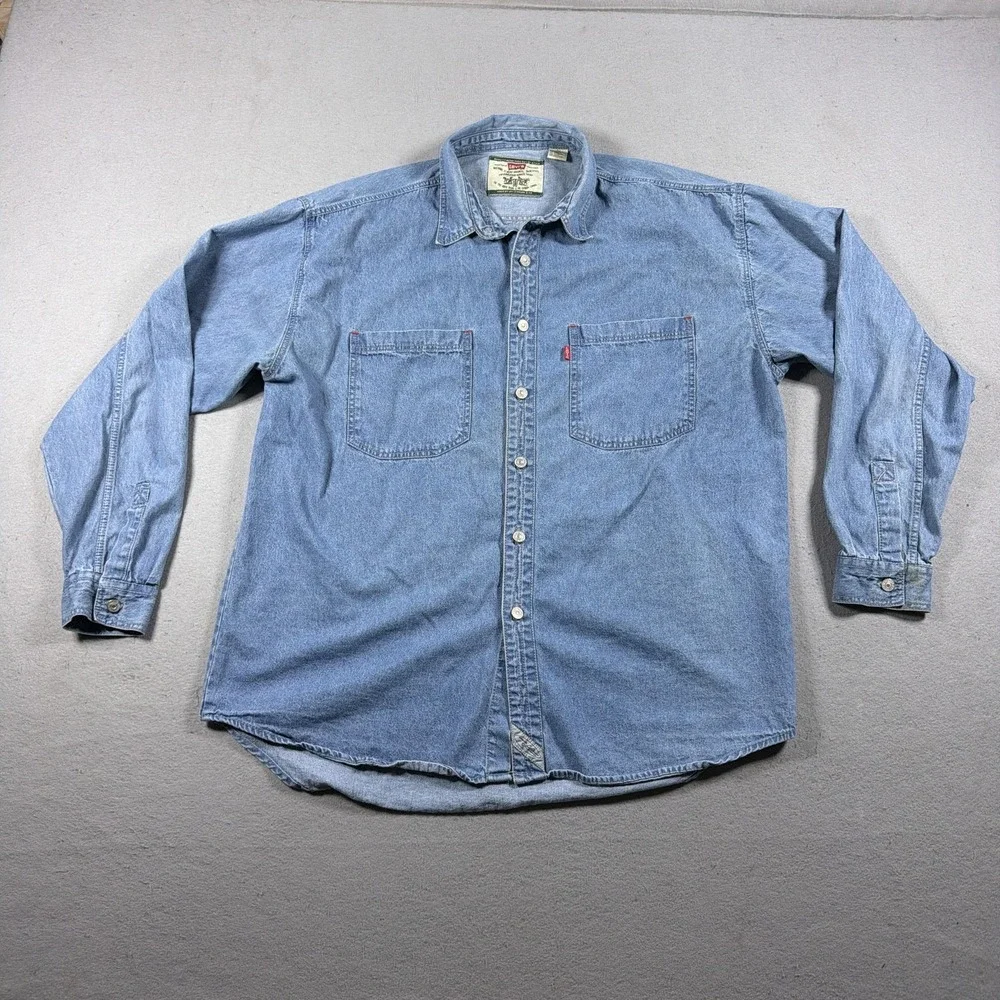 Vintage Levis Denim Shirt Mens LT Blue Long Sleeve Button Up Tall Workwear